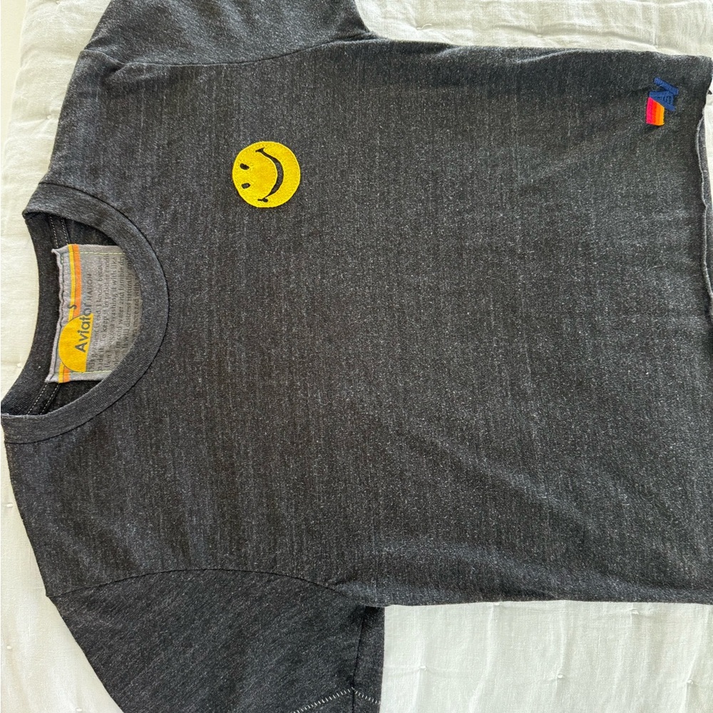Alo Yoga Gray T-Shirt with Yellow Smiley